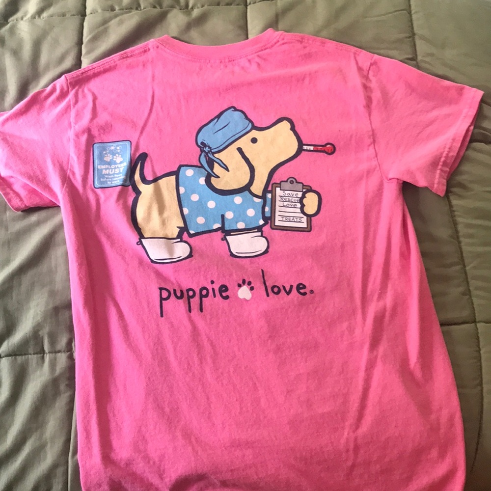 Cute t shirt!